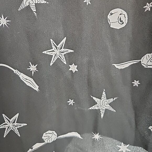 Torrid Harry Potter Star & Wand Black Georgette Harper Blouse Women’s Size 2X - Picture 2 of 16